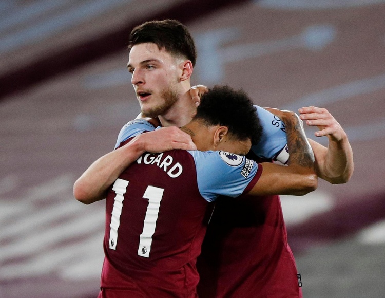 线与门将身 线与门将身