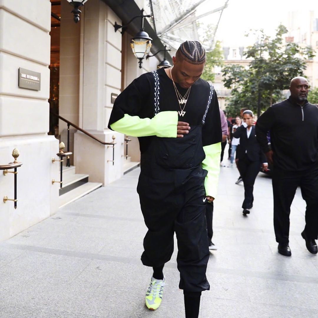 对中小预算 对中小预算